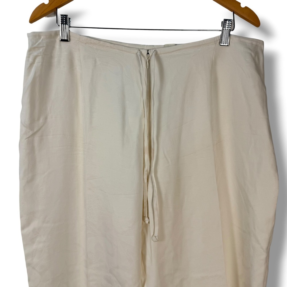 Tommy Bahama Cropped Pant Women 14 Cream Silk Floral Jacquard Relaxed Fit Resort - Picture 4 of 12
